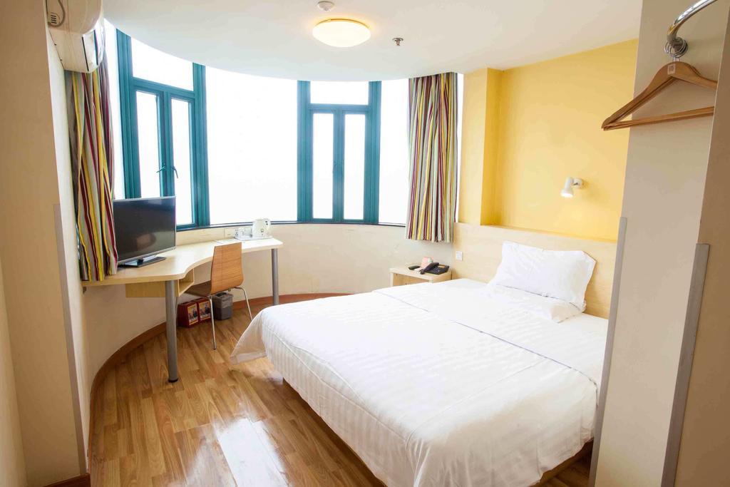 7Days Inn Loudi Walking Street Room photo